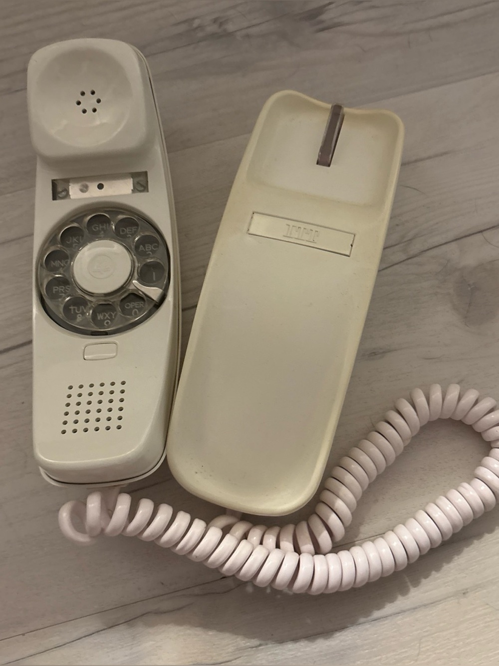 Vintage White Trimline Rotary Dial Phone Telephone ITT Snow